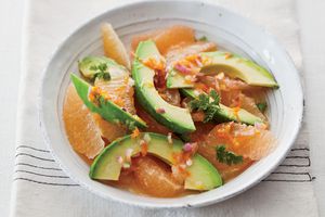 Pink-Grapefruit-and-Avocado Salad. Photo &copy; Quentin Bacon