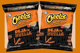 Cheetos Salsa con Queso bags on an orange background.