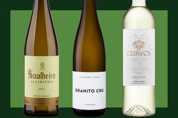 2023 Soalheiro Alvarinho, Luis Seabra Vinhos Granito Cru, 2022 Curvos Superior