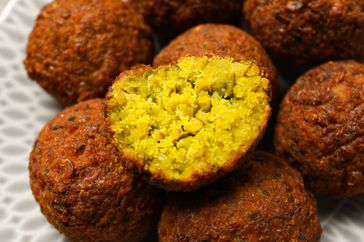 Balls of falafel